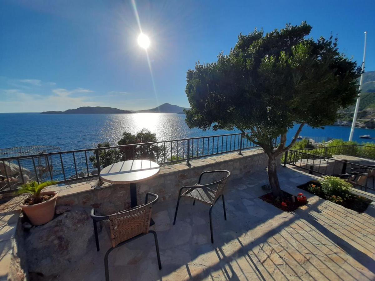 Apartments Mitrovici Milocer Sveti Stefan Esterno foto