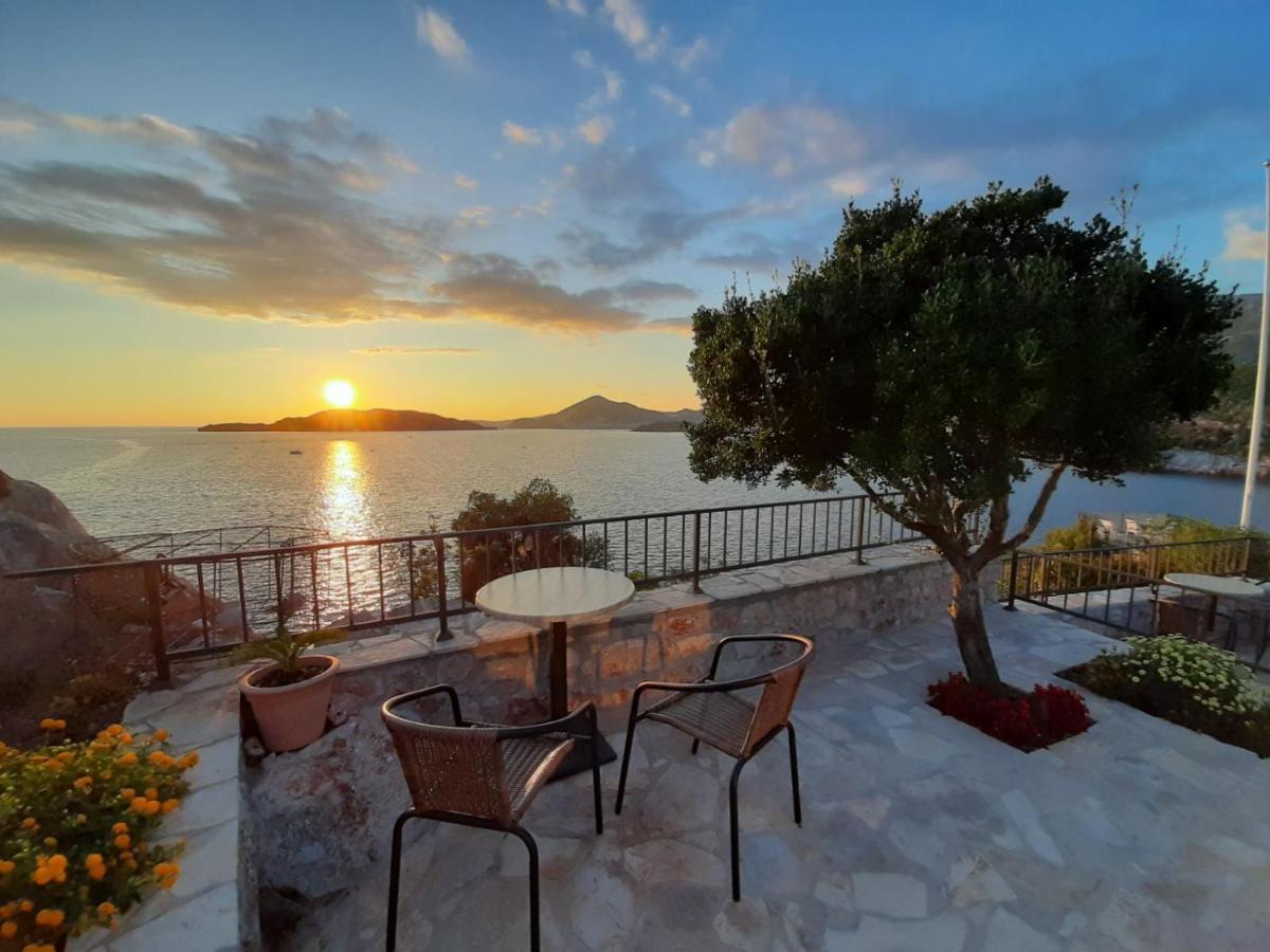 Apartments Mitrovici Milocer Sveti Stefan Esterno foto